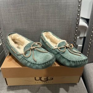 Ugg slippers
